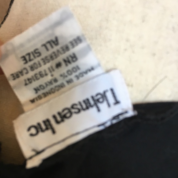 Vintage 90s T Jehnsen Inc Black Hand Painted Mexican Style Top Sequins Rainbow L - Picture 3 of 8